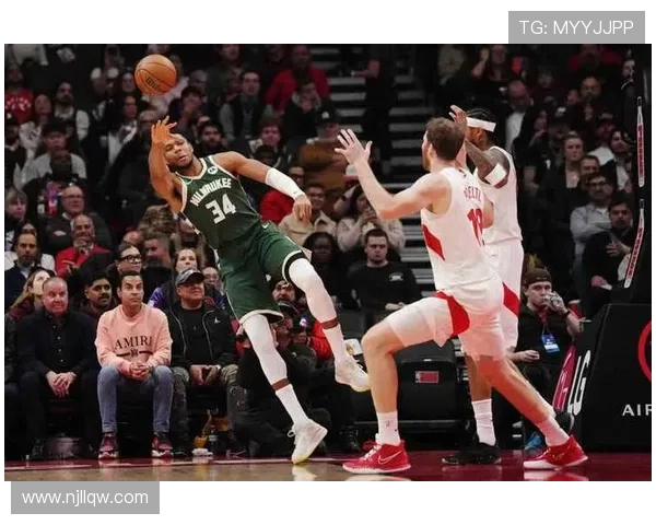 雄鹿客场对决猛龙字母哥确认出战引发期待